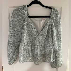 Pink Lily Green and white top